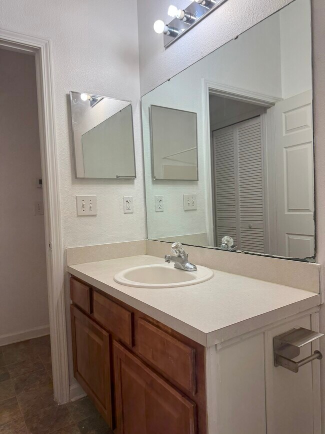 Photo - 7920 Merrill Rd Unit 1605