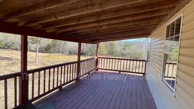 Photo - 680 McDowell Ln