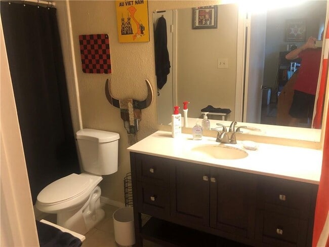 Photo - 1514 Parker Ln Unit 104