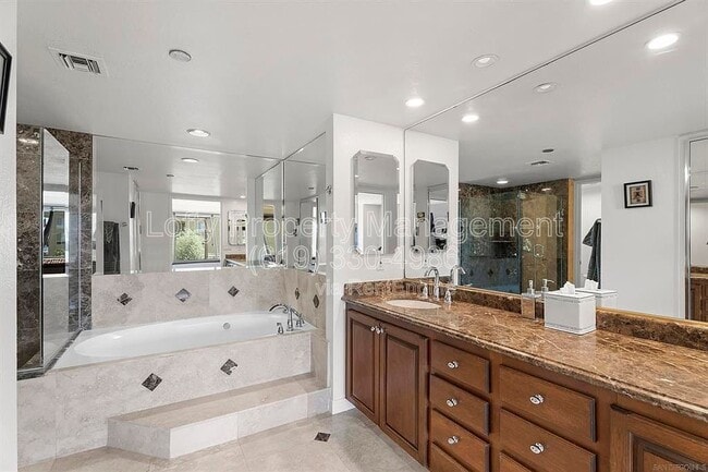 Photo - 230 W Laurel St Unit 301