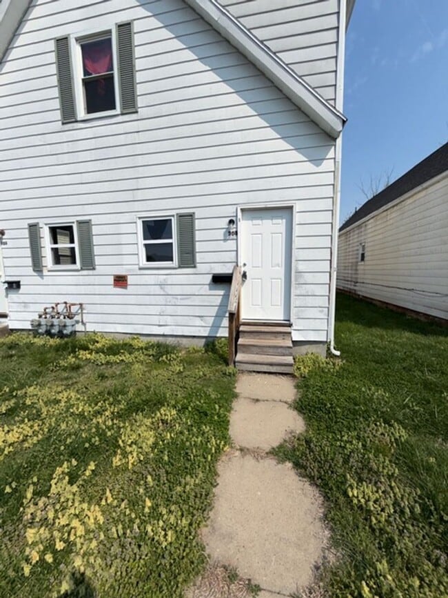 Building Photo - 306-308 East Florida Street Unit 308