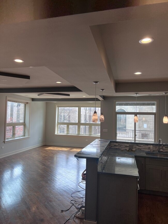 Photo - 1208 E 64th St