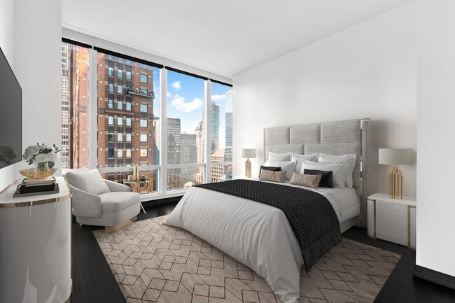 Photo - 157 W 57th St