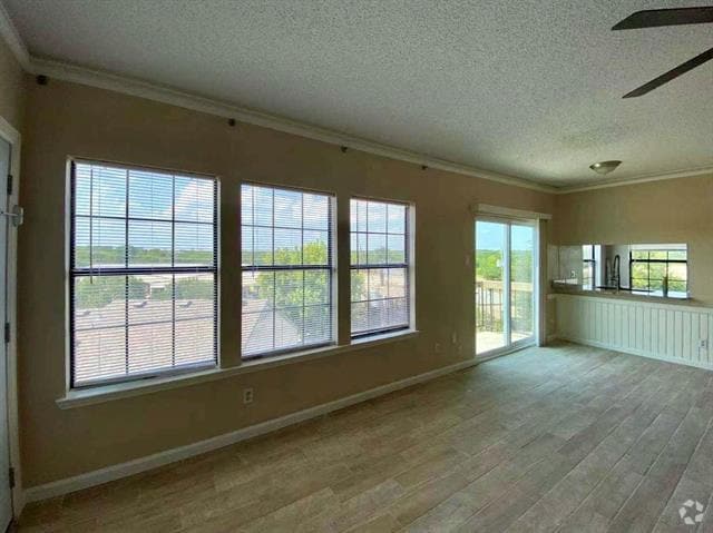 Building Photo - 8750 Park Ln Unit C-136 Rental