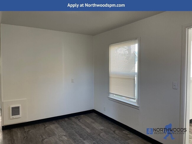 Photo - Nice 2 bedroom, 1 bathroom home close to everything in Central Point!!!