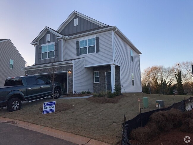 Building Photo - 368 Sliding Rock Dr Rental