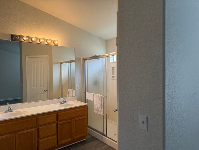 Photo - Charming 3-Bedroom, 2-Bath Home with Spacious Backyard in Elk Grove