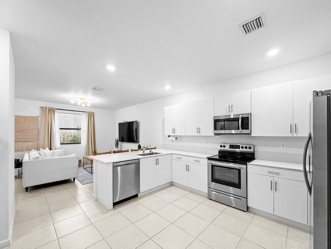 Photo - 13402 SW 286th St