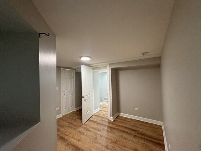 6510 S St Lawrence Ave Unit GA