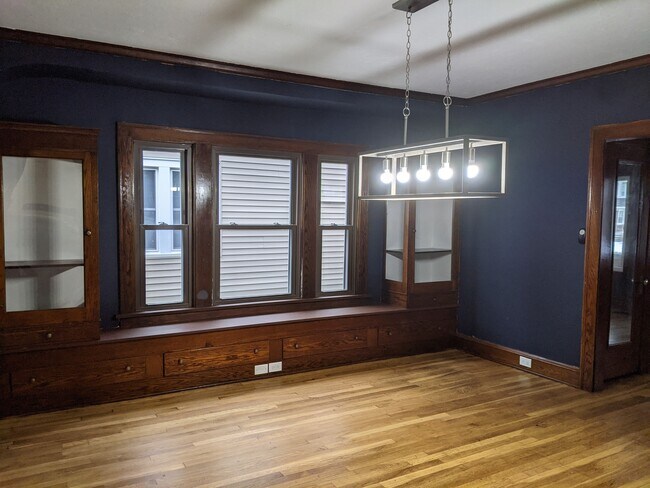 Dining Room - 2127 Bunts Rd Unit First Floor