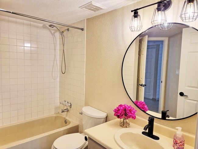 Photo - 10080 E Mountainview Lake Dr