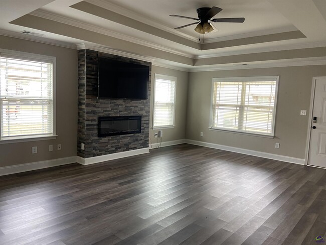 Photo - 315 Lasso Drive