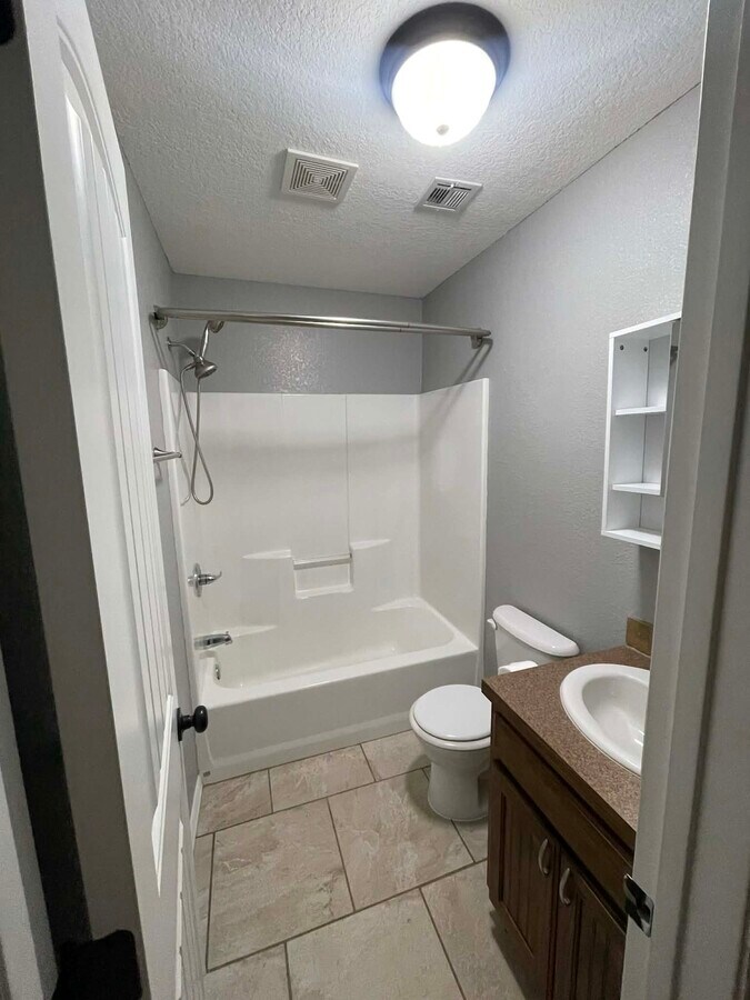 Photo - 302 Smith Ave Unidad 302