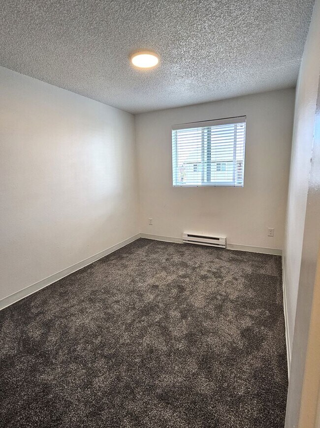 Chandelle Apartments