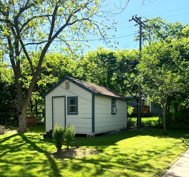 Photo - 2408 N 15th St