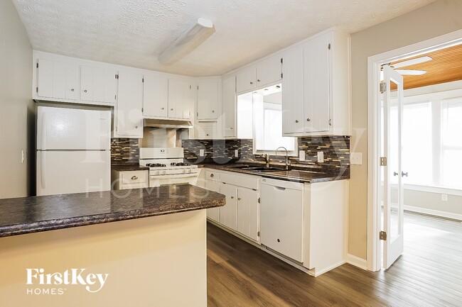 Photo - 2603 Mountain Brook Rd