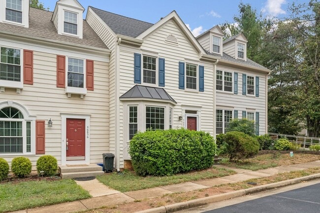 Photo - Great Location for schools, shopping and d...