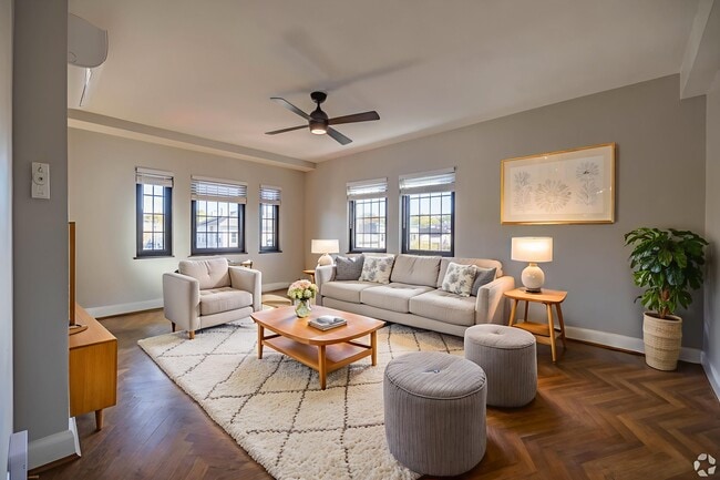 2 Bedroom 918 sqft