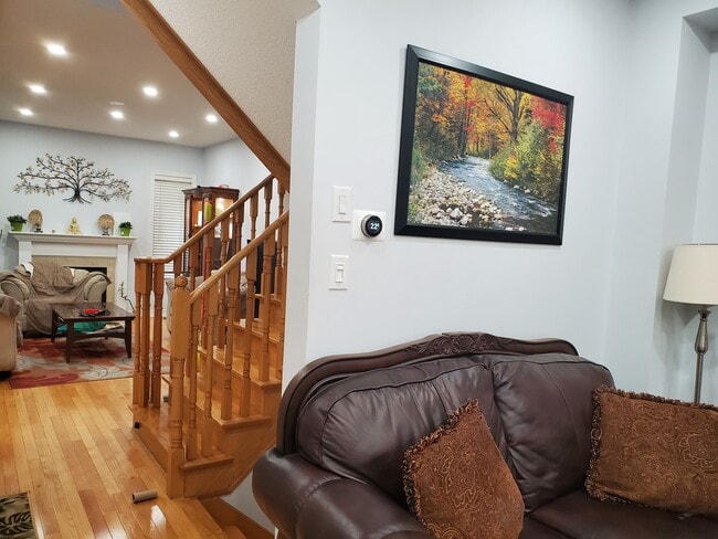 Photo - 302 Sunny Meadow Blvd