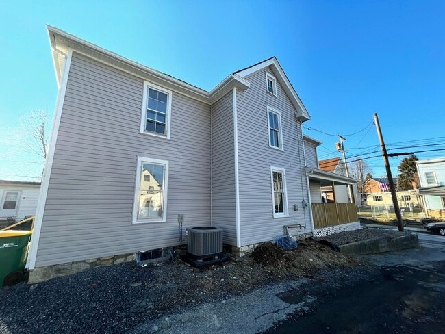 Photo - 215-217 Cleveland Avenue Unit 215