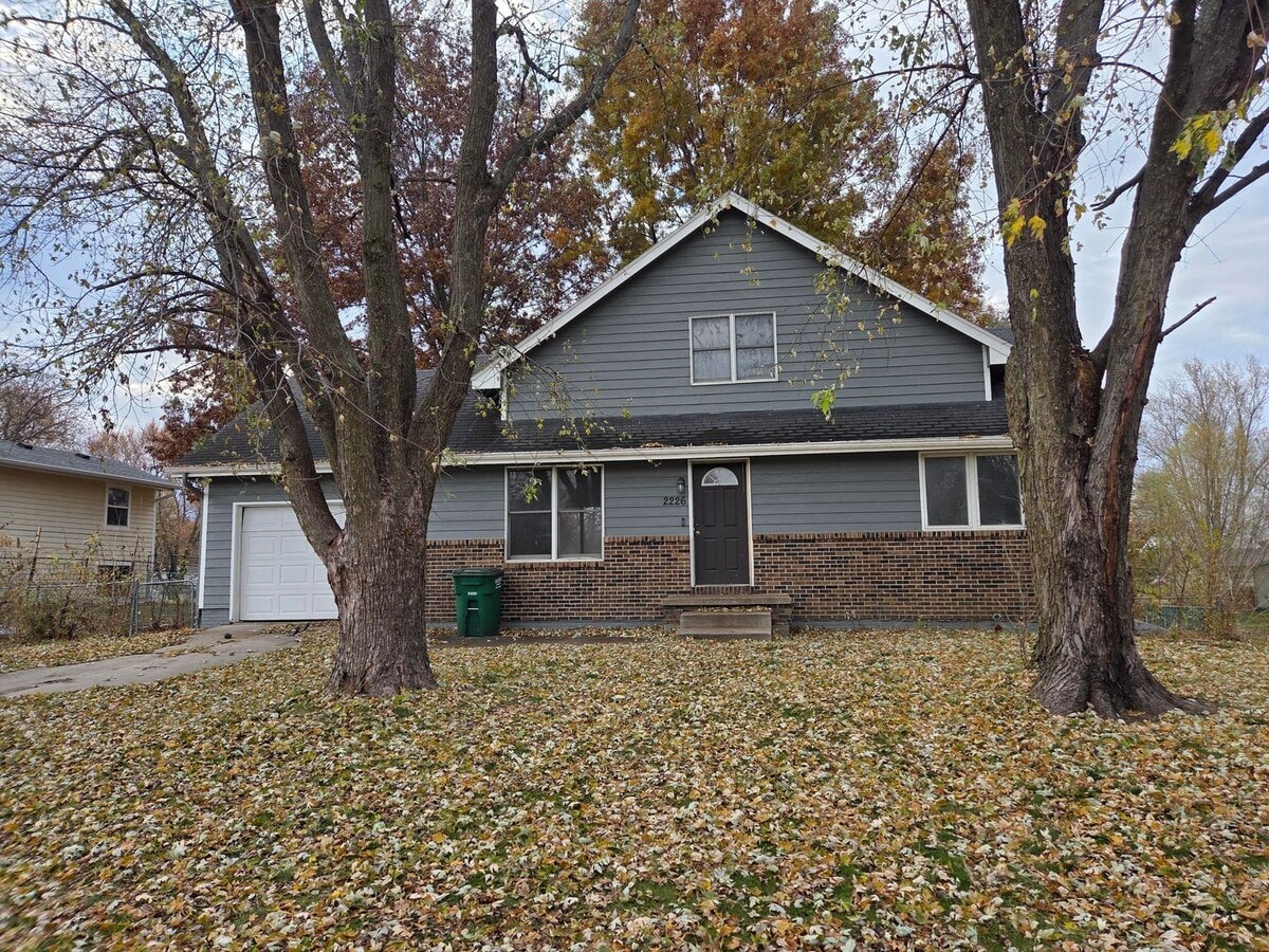 Norwalk 3 Bedroom HOUSE - Norwalk 3 Bedroom HOUSE
