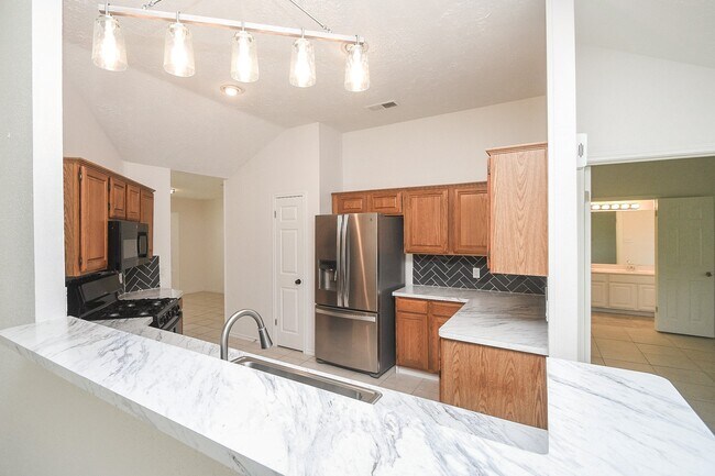 Photo - 2303 Old Dixie Dr