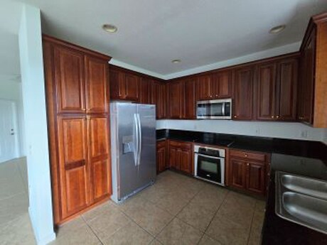 Photo - 7070 Venice Way