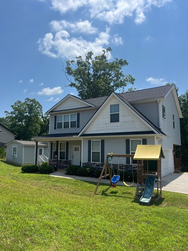 Building Photo - 109 Lyman Lake Rd Unit 1 Rental