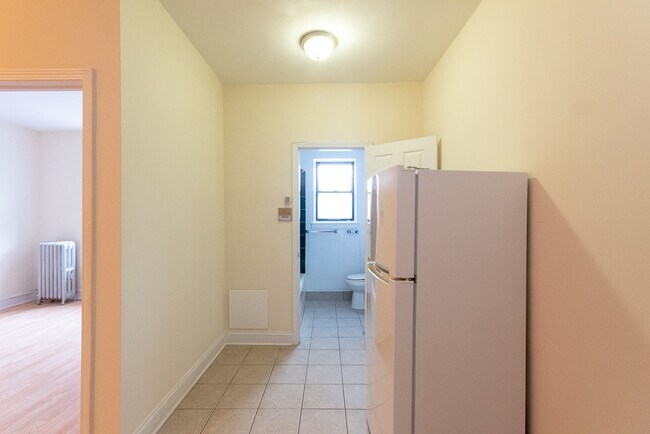 Photo - 4854 N Damen Ave Unit J01W