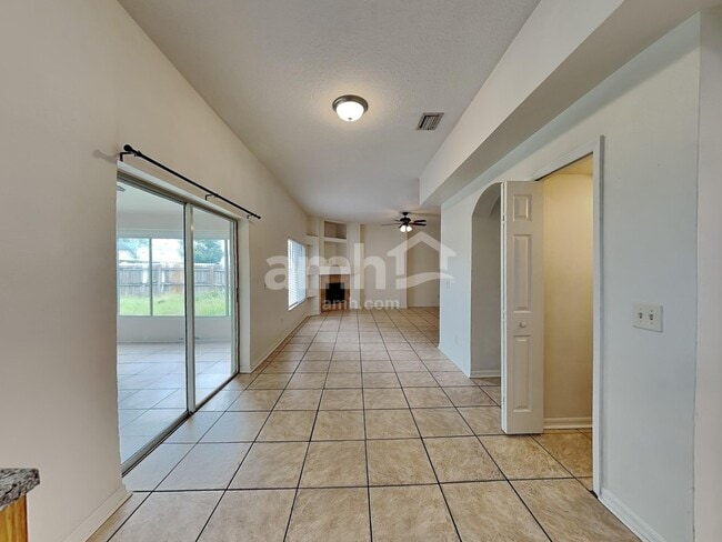 Photo - 12639 Longcrest Dr