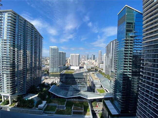 Photo - 45 SW 9th St Unit 3010