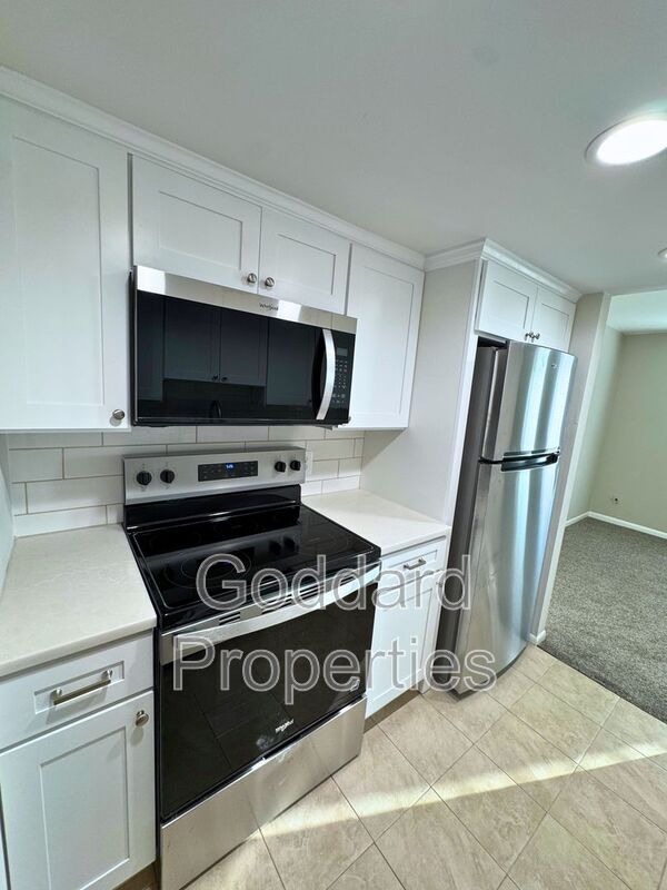 Photo - 8843 Hayshed Ln