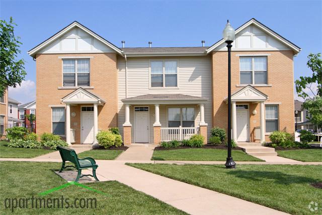 Renaissance Place at Grand Apartments