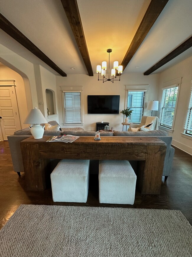 Photo - 1803B Sevier St