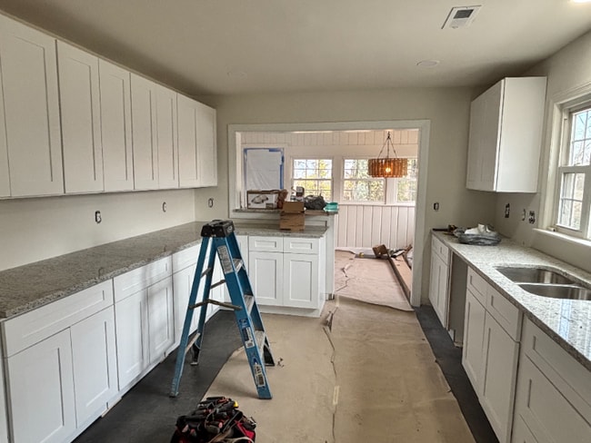 Photo - 1168 Lockland Ave