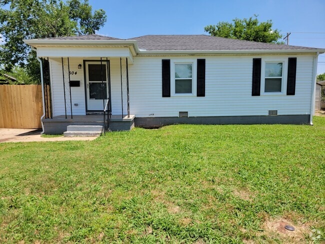 Building Photo - 504 N Marshall Dr Rental