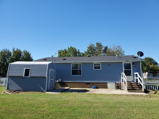 Photo - 4043 Nashville Dr