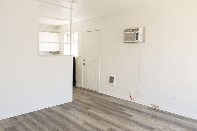 Photo - 1220 Wheeler Ave Unidad 1220