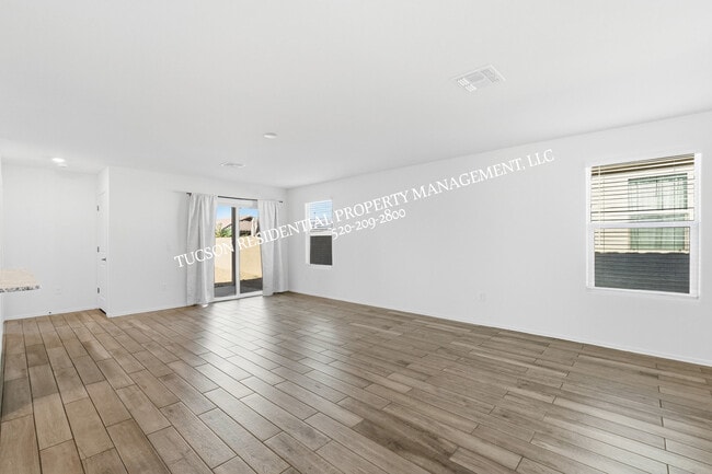 Photo - 8839 E Raven Hill Wy