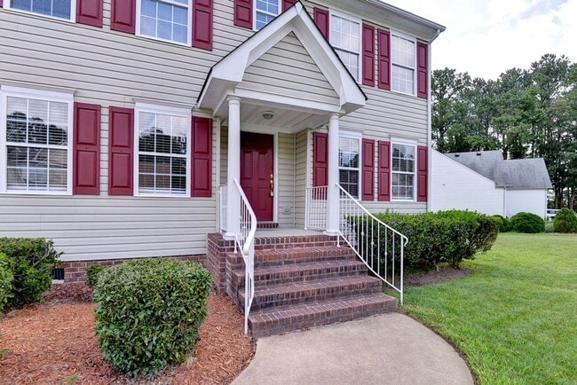 Photo - Spacious & Updated Hampton Home