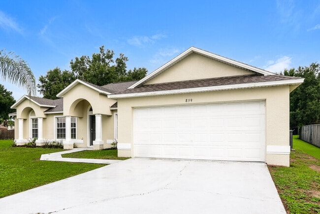Building Photo - 859 Jarnac Dr