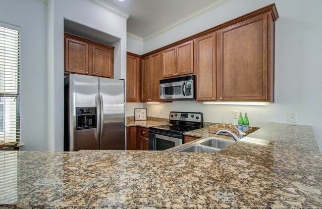 Photo - 202 McGowen St Unit F