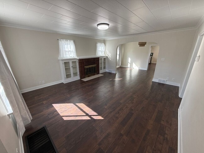 Photo - Newly Renovated 3 Bed, 1 Bath House w/ Bonus Room!