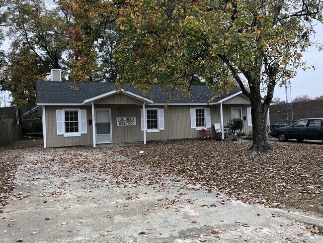 Building Photo - Dowd404-406 Unit 404 Rental