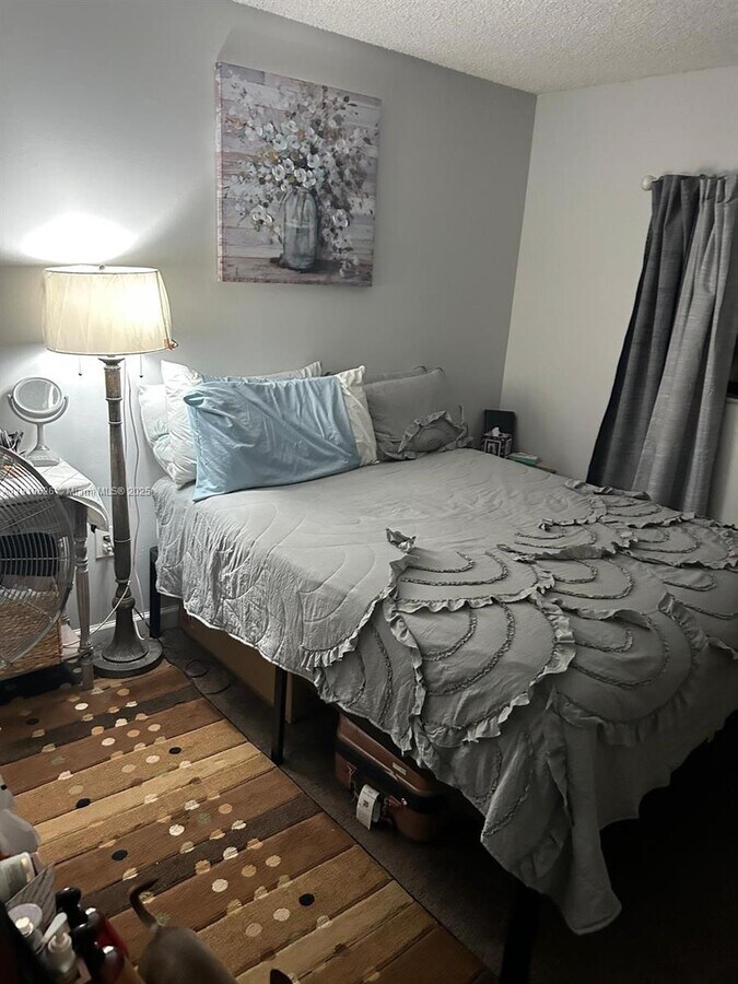 Photo - 351 Palm Way Unit 207