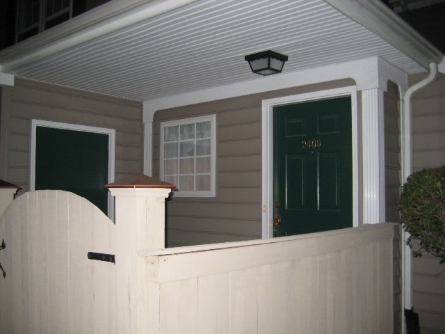 Photo - IMMACULATE END UNIT T.HOUSE STYLE CONDO