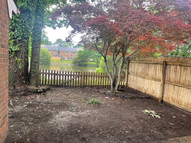 Photo - 254 Loch Cir