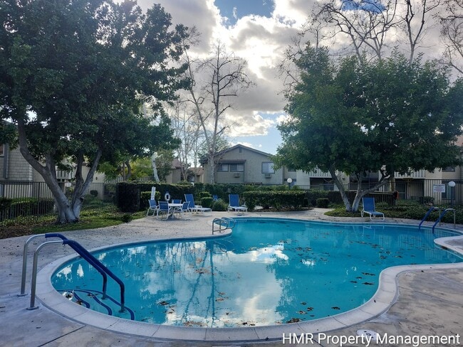 Photo - 2 Bed / 2 Bath Condo Near Claremont Village