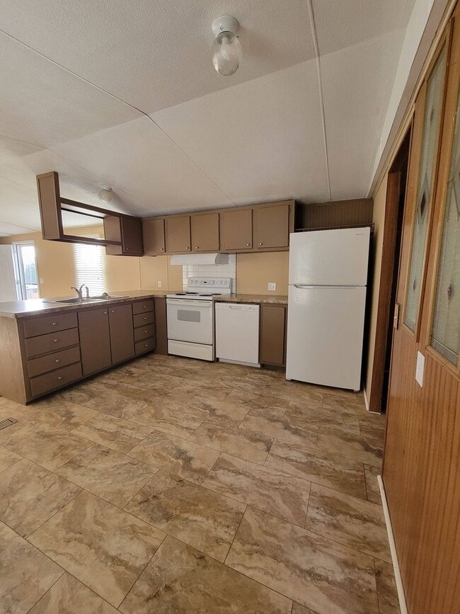 Photo - Ready to Move in