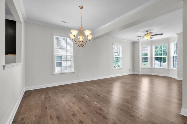 Photo - Luxury 3BR/2.5BA Townhome in Riverside Area with Modern Upgrades $1,850/mo rent